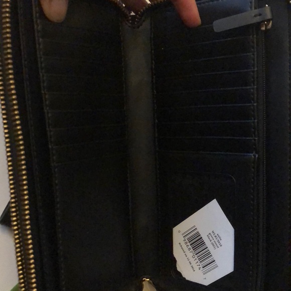 Long wallet - Picture 3 of 5